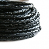 20 cms. Cordn de cuero trenzado nacional 5mm. Color Negro