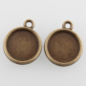Colgante camafeo bronce antiguo interior 12mm.