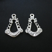 10 unid. Colgante Virgen del roco aleacin de metal. Tamao 27x18mm. Agujero 2,5mm