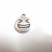 Colgante metalico emoticono plata vieja. 15x11mm. mod.6