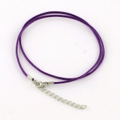 Base colgante cordn de algodn encerado 1,5mm con fornituras de aleacin de metal. 47 cms. Color Morado