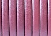 20 cms. Cuero plano 5x1,5mm. rosa metalizado. Calidad superior