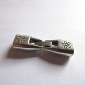1 unidad. Cierres de metal alloy zinc 9x31mm. Pase 6x3mm (2 cordones de 3mm)
