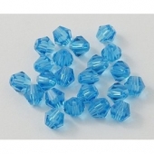 50 unidades. Cristal tipo austraco facetado bicono 4mm Pase 1mm DeepSkyBlue
